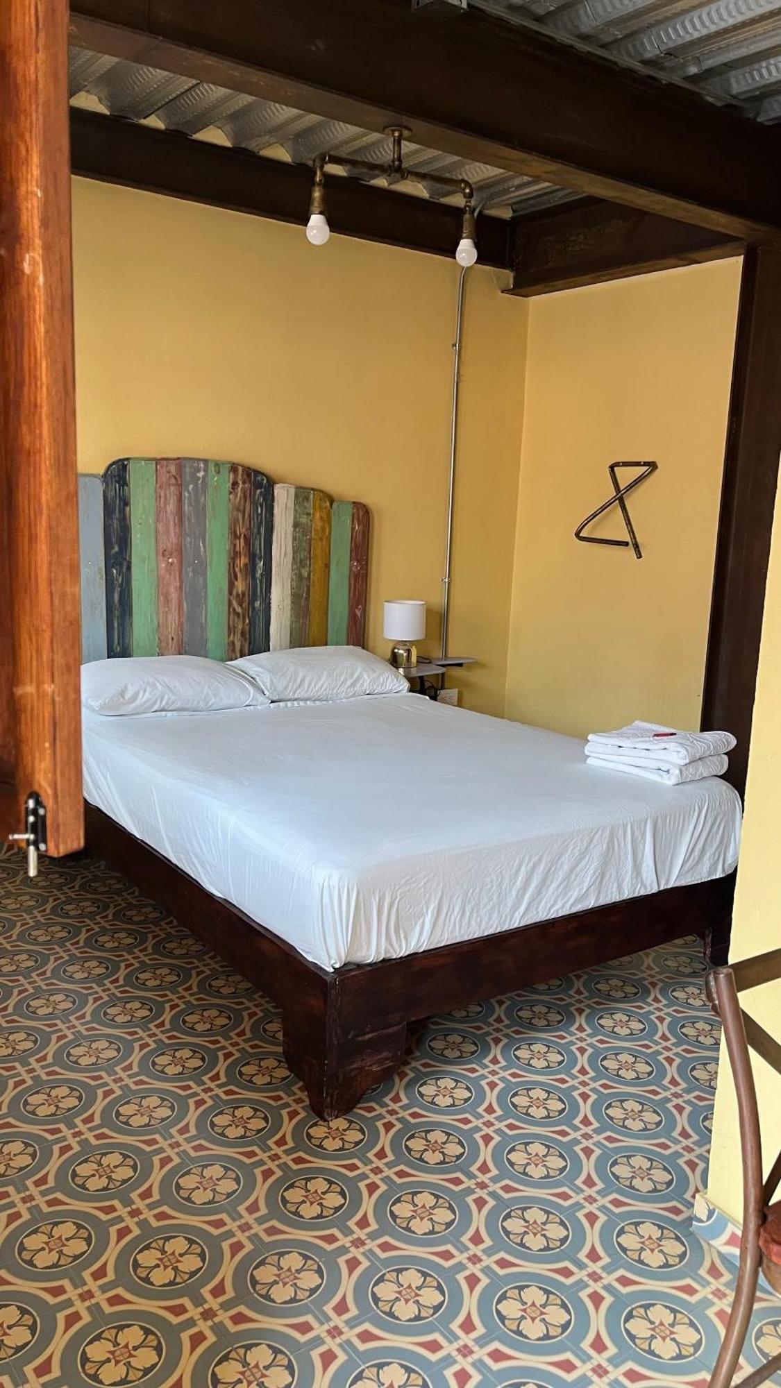 Hostal Casa Astromelia ボゴタ エクステリア 写真